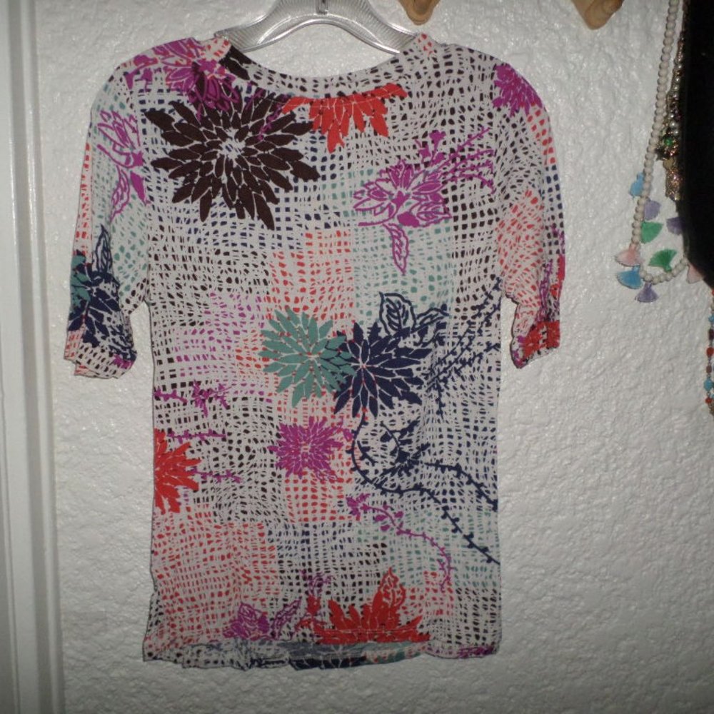 Soma by Chico's Duet Vine Idol Tee Top NWT Size S - Picture 3 of 3